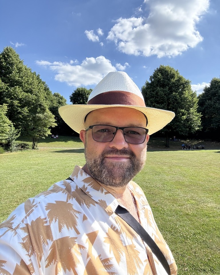 Manuel Lieske von Familie elektrisiert